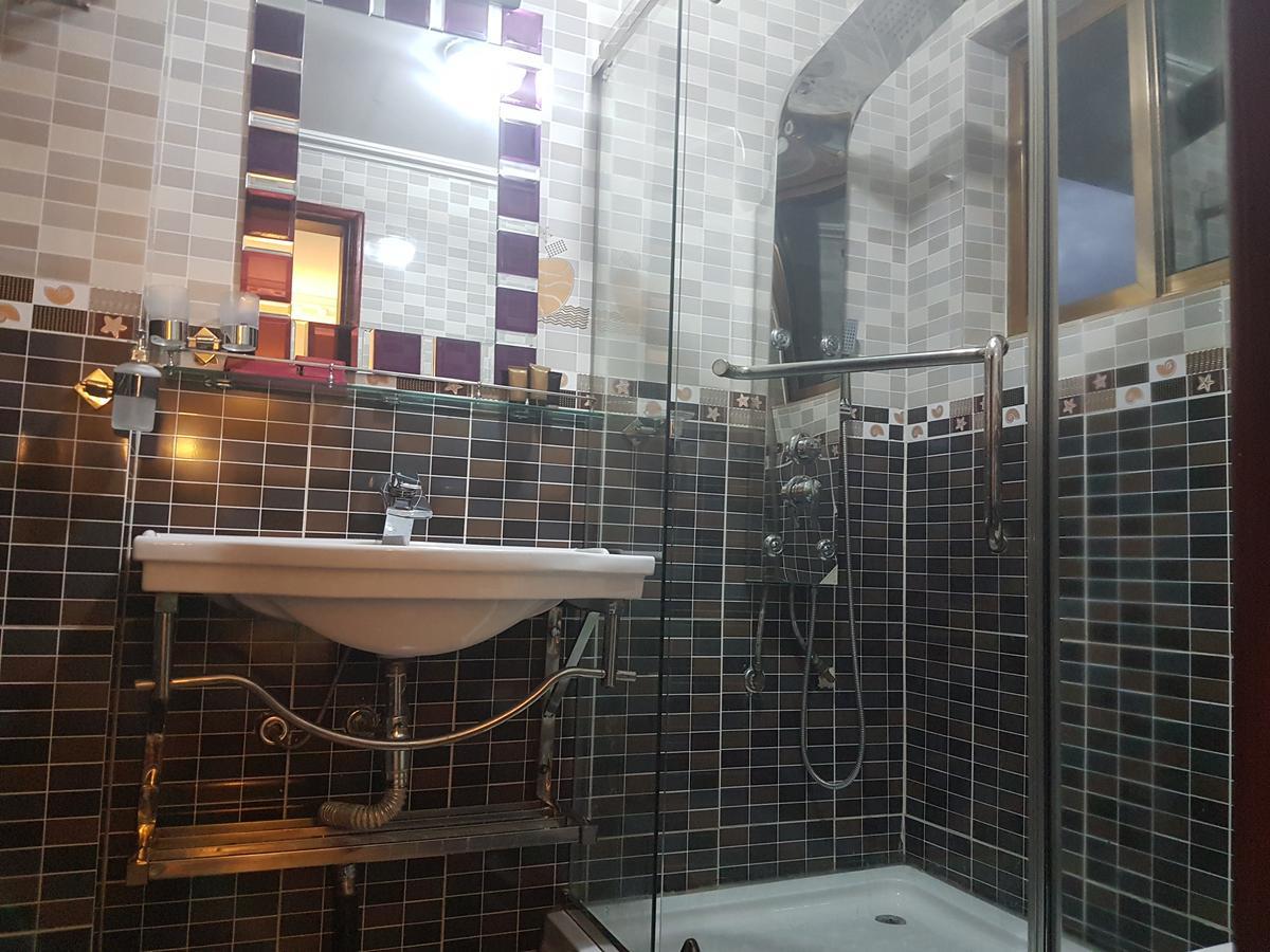 Mbayaville Hotel Douala Exteriér fotografie